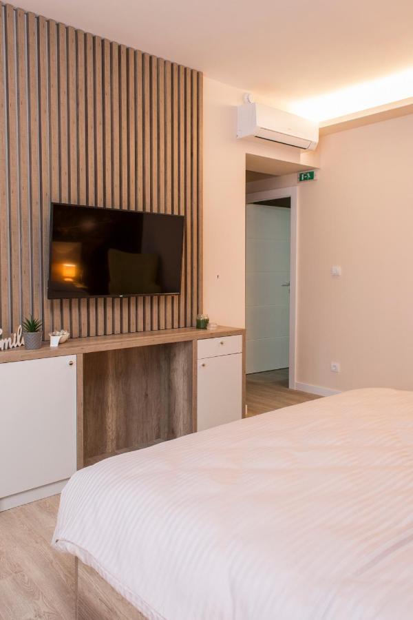 Galaxy Apartments Belgrado Exterior foto